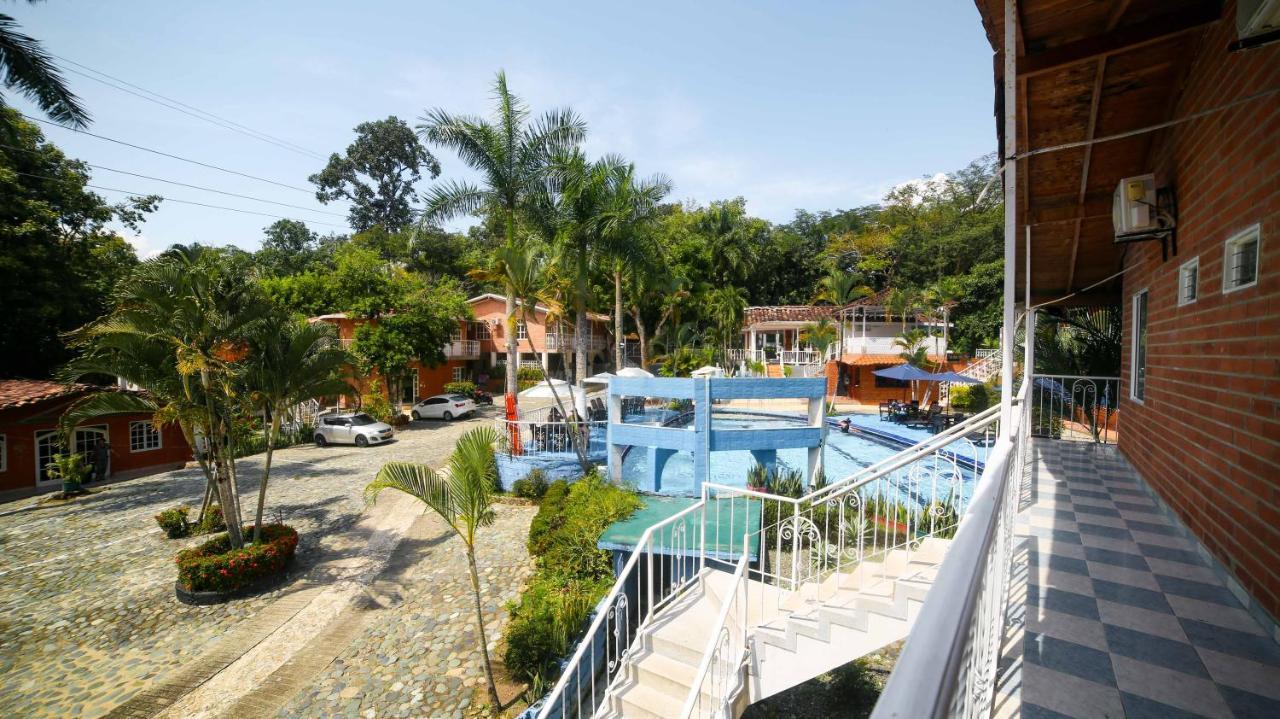 Porton De Occidente By Bernalo Hotels San Jerónimo Dış mekan fotoğraf